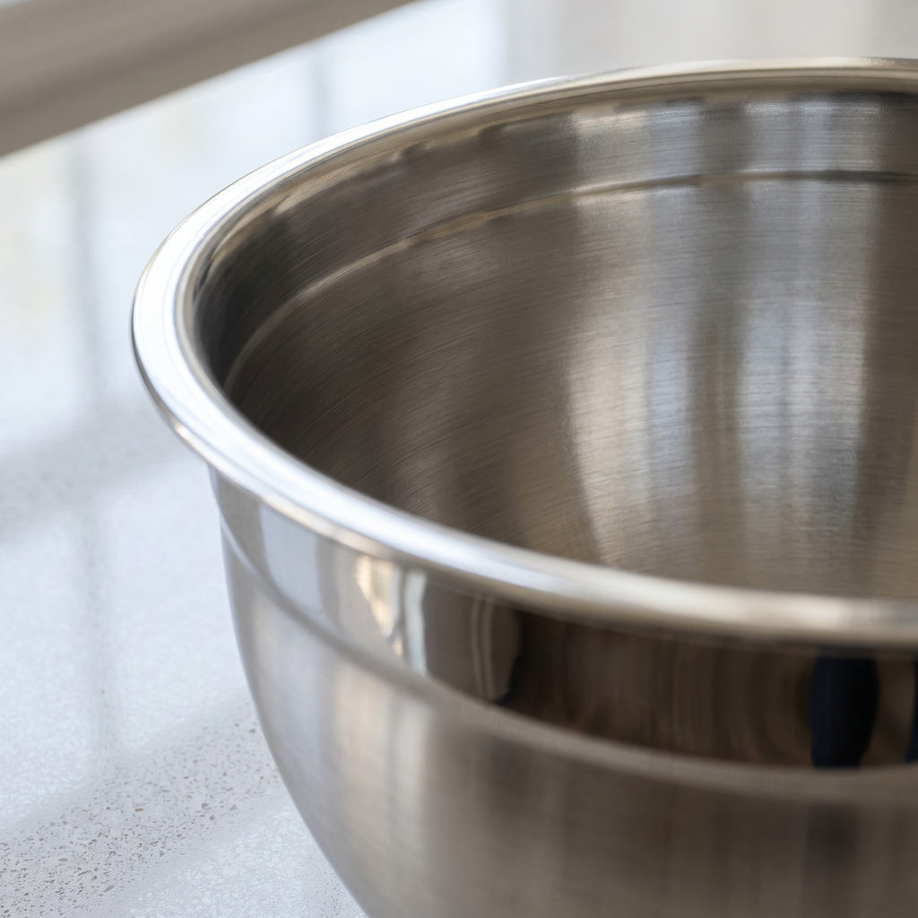Lightweight 18/8 Stainless Steel Mixing Bowls - close-up of the rolled rim and polished 18/8 stainless steel