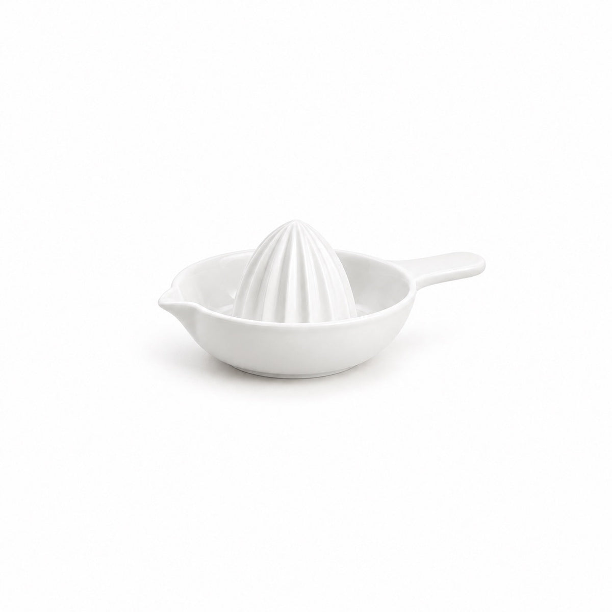 Manual Citrus Juicer with Pour Spout, White