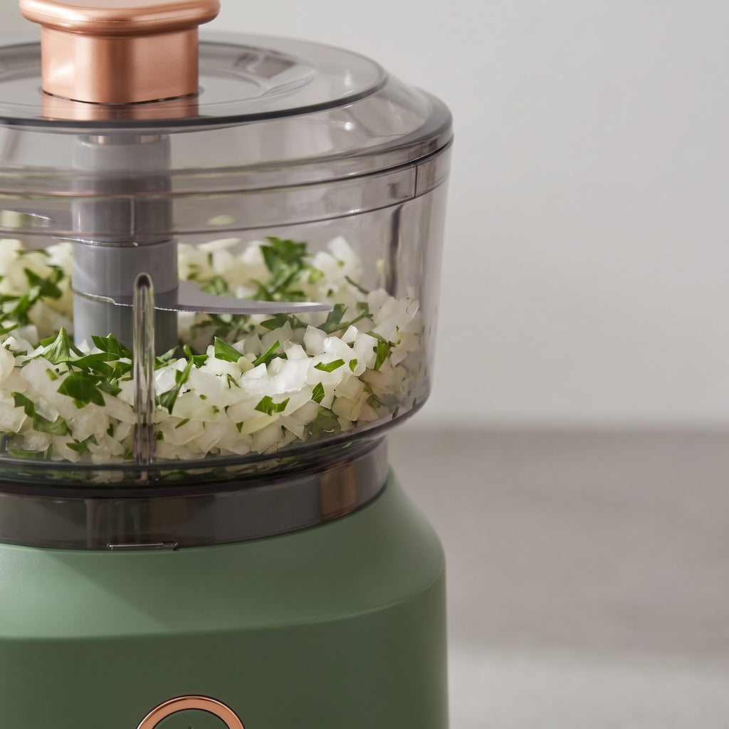 Rechargeable Electric Mini Chopper with 350 ml Bowl - close-up of the stainless steel blades in the clear bowl